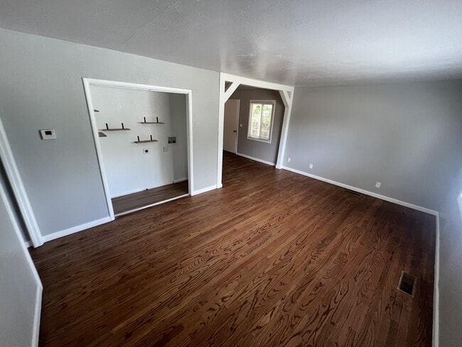 Foto del edificio - 2310 25th Street Rd
