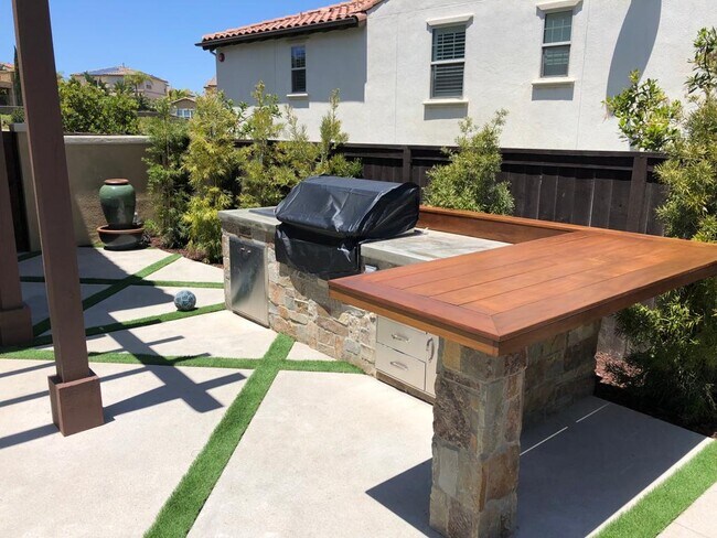 Building Photo - 7126 Sitio Corazon