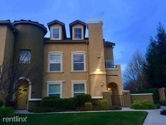 Primary Photo - 5350 Dunlay Dr