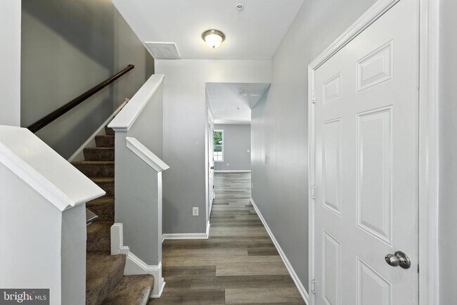 Foto del edificio - 4905 Forest Pines Dr