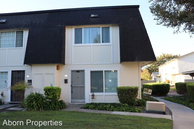 Building Photo - 2 br, 1.5 bath House - 5520 Don Ricardo Ct.