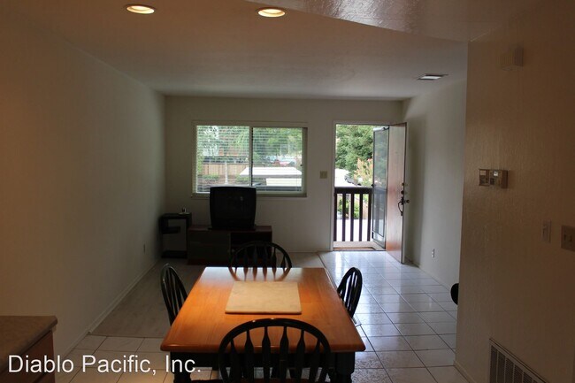 Building Photo - 2 br, 1 bath House - 19 Monte Cresta Ave #19