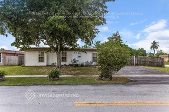 Building Photo - 6904 NW 79th St