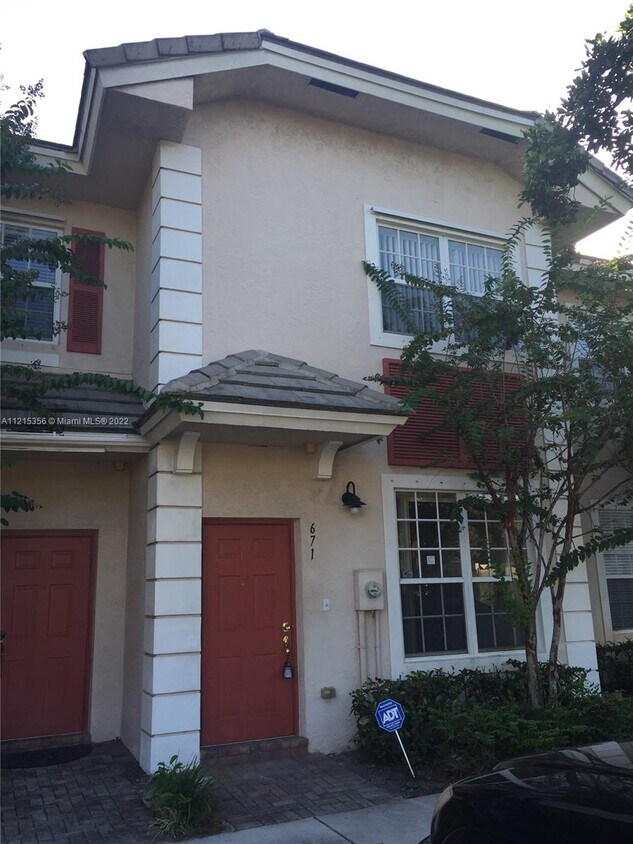 671 NW 42nd Ave, Plantation, FL 33317 Townhome Rentals in Plantation FL