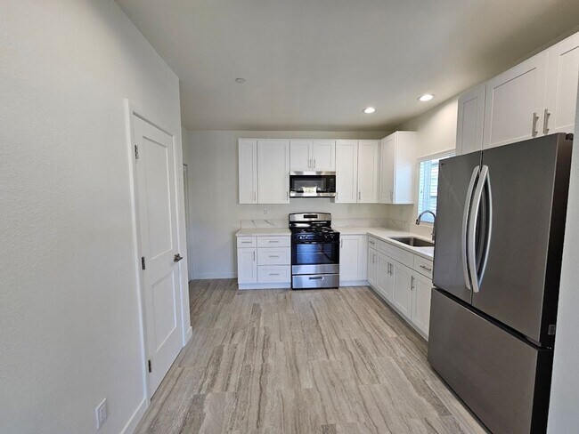 Foto del edificio - Beautiful Studio in Orange