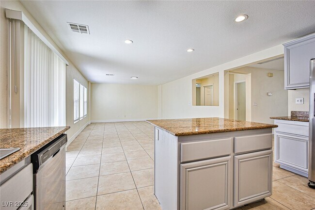 Foto del edificio - 8338 Lavender Jade Ct