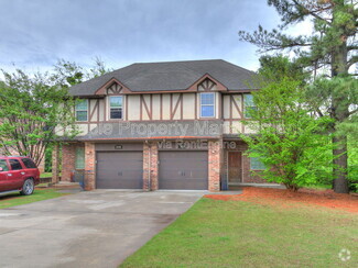 Building Photo - 2874 Muzzy St