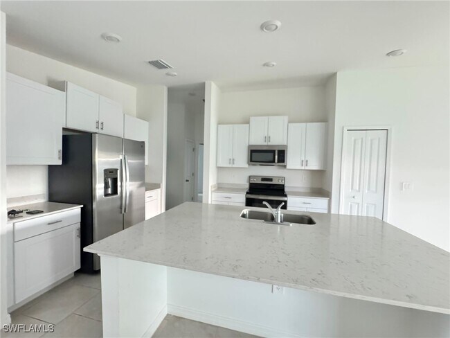 Building Photo - 12200 Dakota Ridge Pl