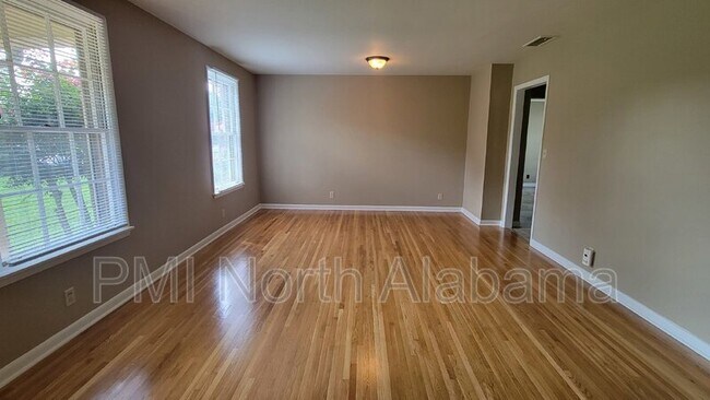 Building Photo - 6408 Robinhood Ln NW