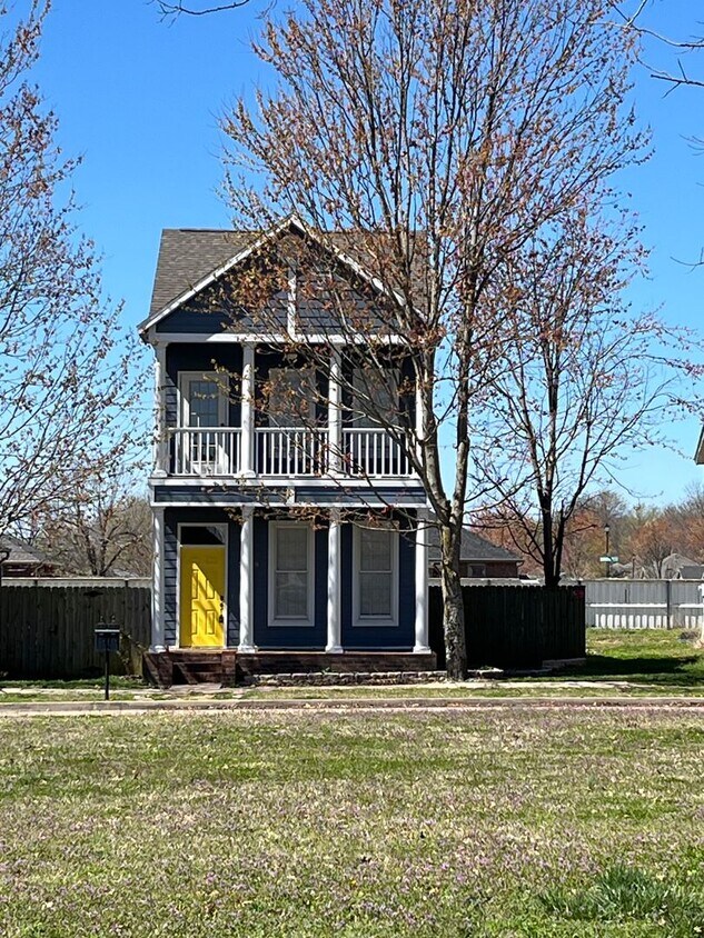 3679 S Tower Cir, Fayetteville, AR 72704 House Rental in Fayetteville