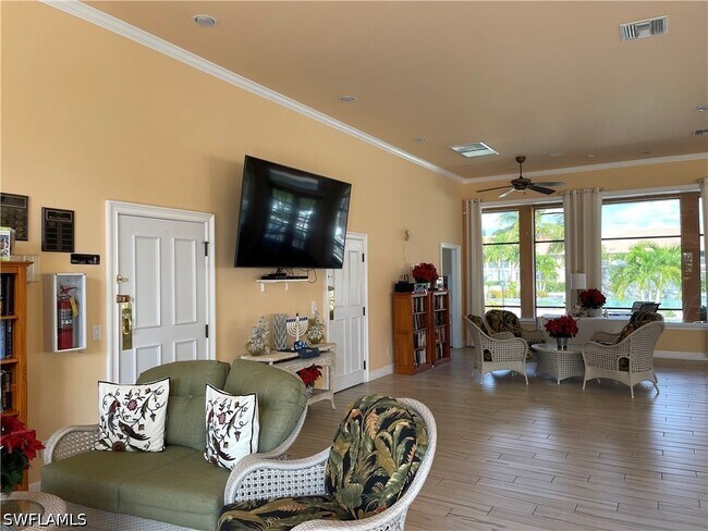 Foto del edificio - 6590 Beach Resort Dr