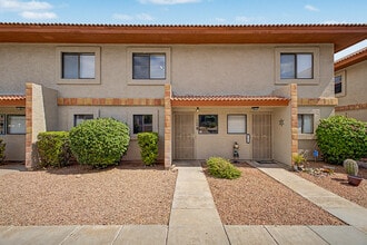 Building Photo - 12619 N La Montana Dr