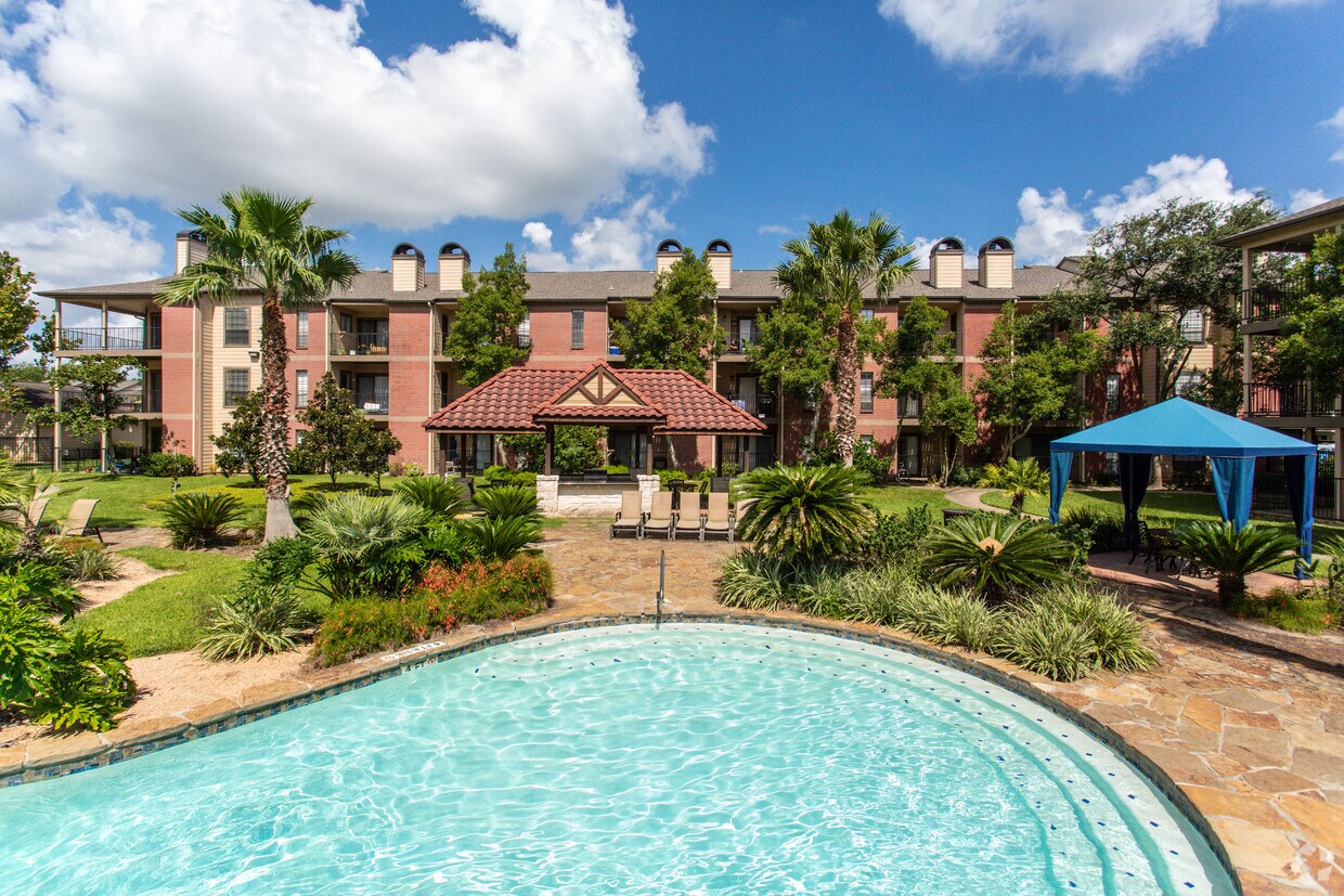 Teakwood at Seabrook 2401 Repsdorph Rd Seabrook, TX