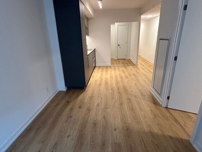 Photo du bâtiment - 35 Parliament St