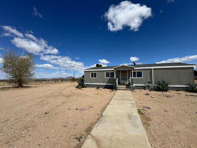 Foto del edificio - Acres on Acres!!!! With a Beautiful HOME!