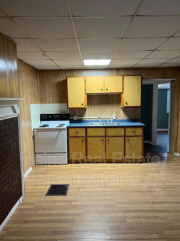 101 Main Rd Unit Apt. 2, Milford, ME 04461 Condo for Rent in Milford