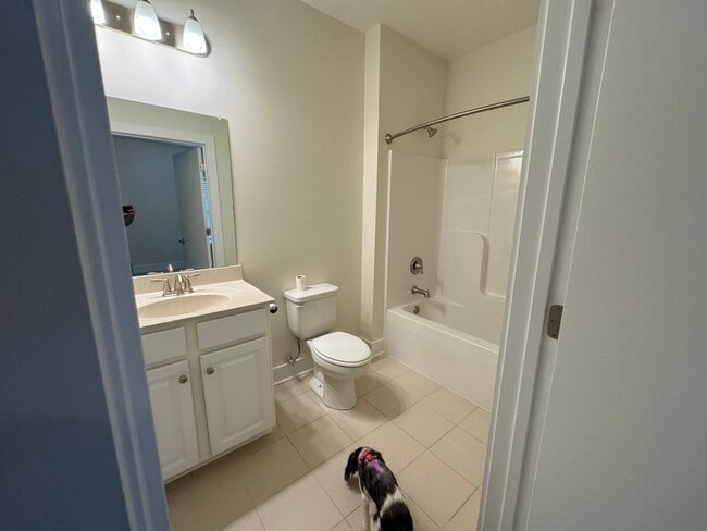 Building Photo - 924 Orion Lane