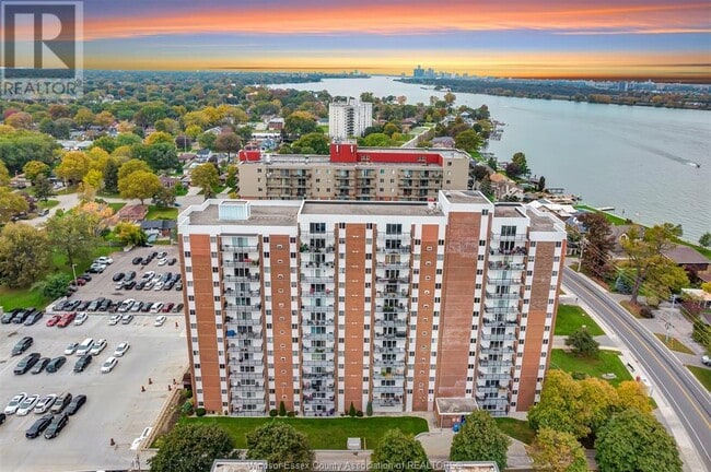 Building Photo - 8591 Riverside Dr E