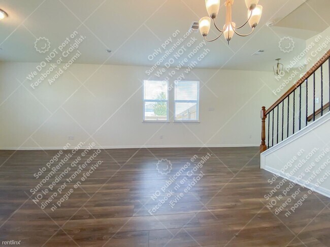 Foto del edificio - 3 br, 2.5 bath House - 12010 Corsicana Trl