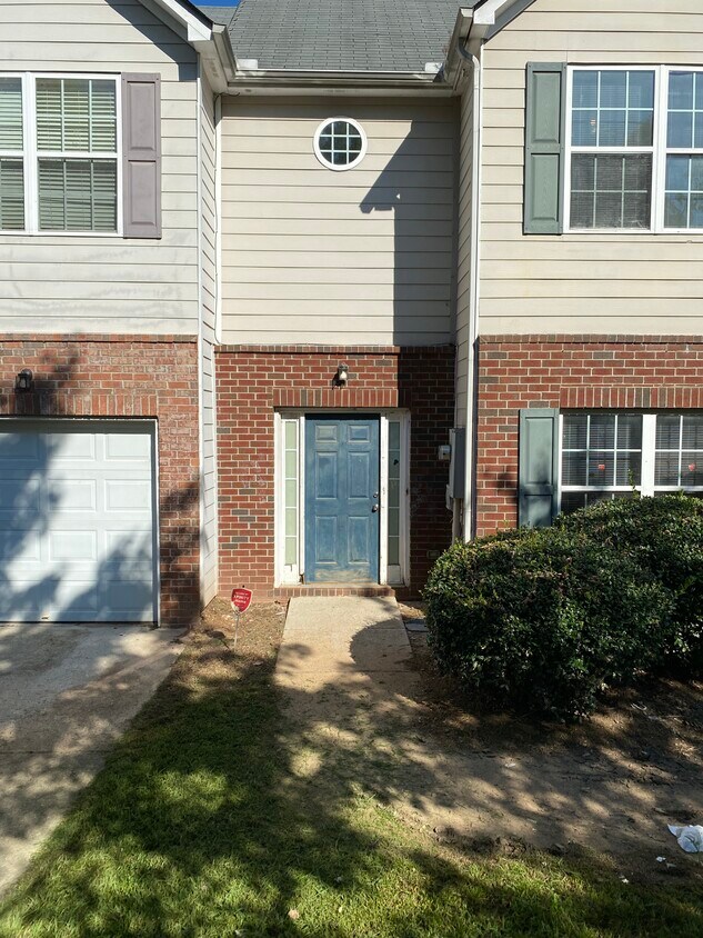 Primary Photo - 391 Brookview Dr