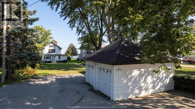Building Photo - 12506 Riverside Dr E
