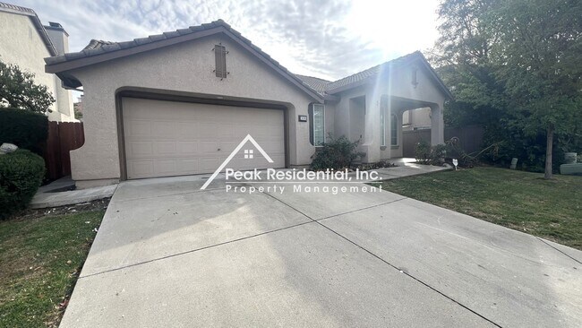 Building Photo - Wonderful 4bd/2ba Natomas Home!