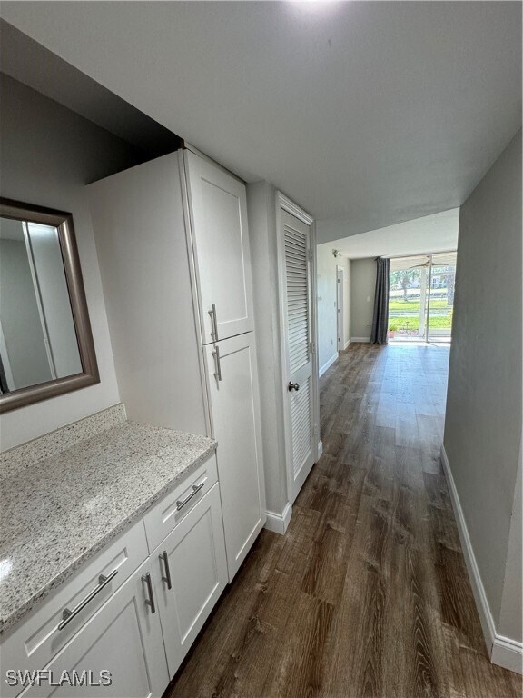 Building Photo - 400 Forest Lakes Blvd