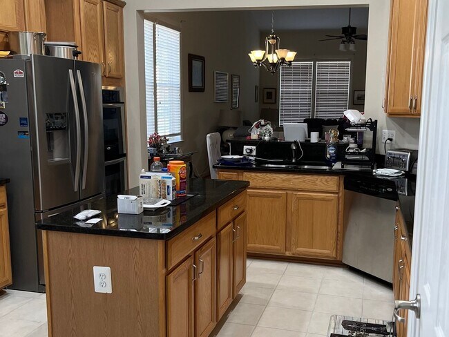 Building Photo - 4 Bedroom Townhome in Havre de Grace