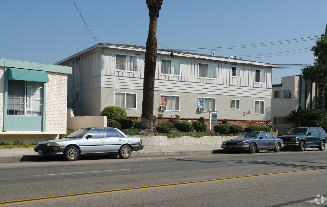 Building Photo - 238 N Verdugo Rd
