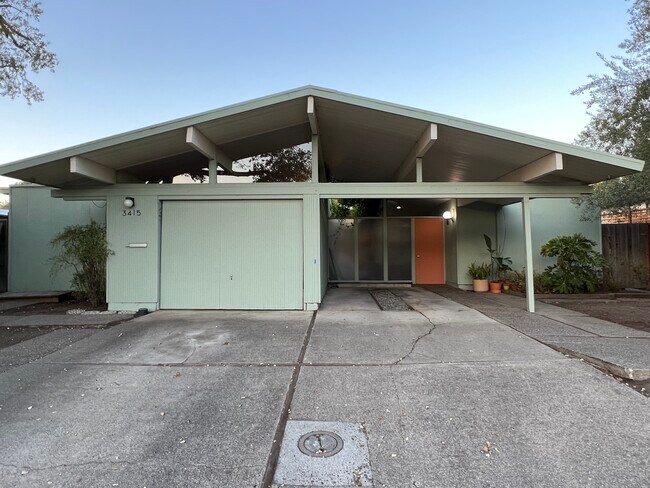 Foto del edificio - 3415 Cork Oak Way