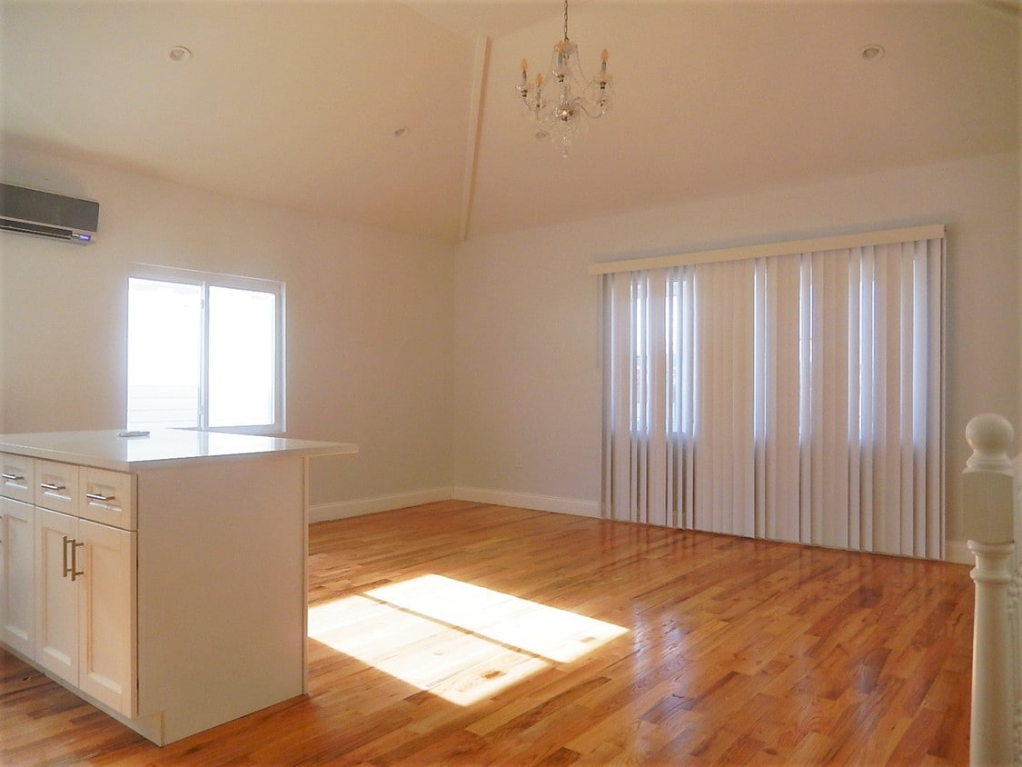 Foto principal - 3204 Lafayette Ave