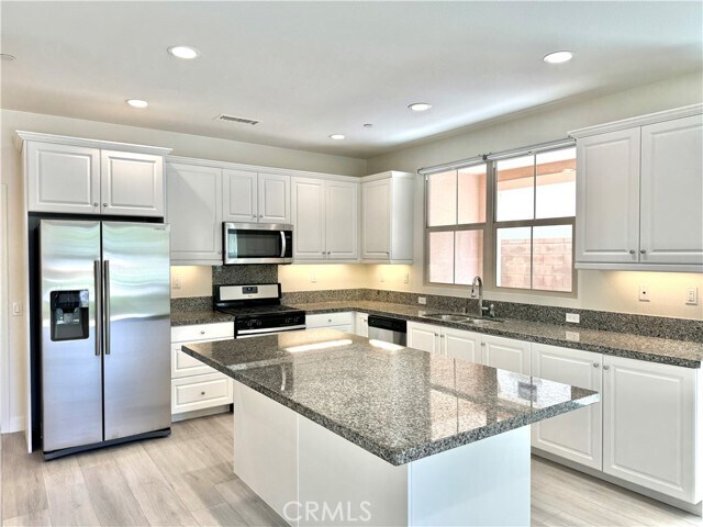Building Photo - 104 Parkwood