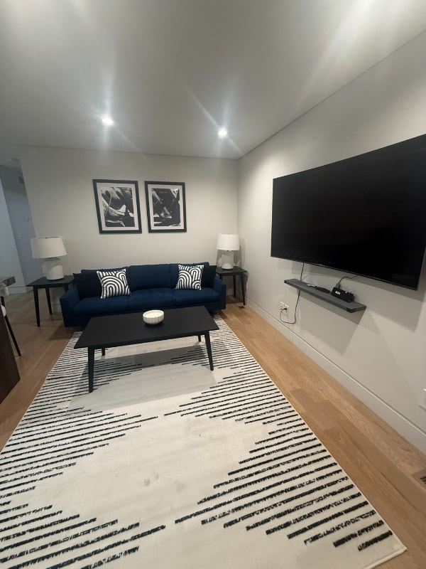 Building Photo - 1719 Irving St