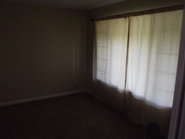 Foto del edificio - SHOWING SUNDAY 7/14 @ 5PM