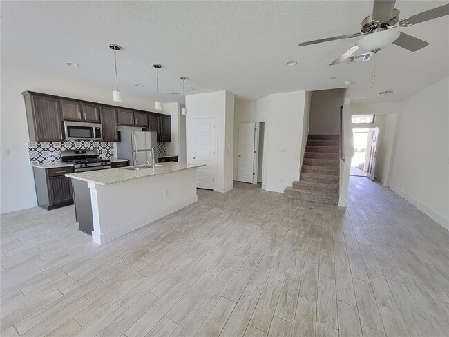 Building Photo - 12317 Maypole Bend