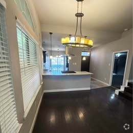 Building Photo - 9128 Cumberland Dr