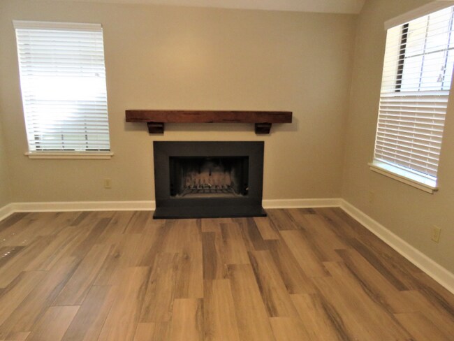 Foto del edificio - 507 E 7th St