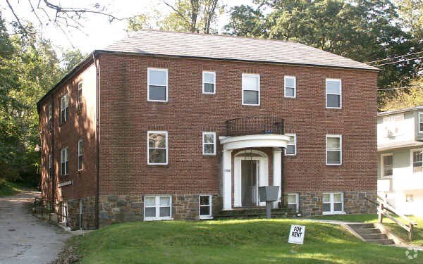 Building Photo - 6023 Gwynn Oak Ave