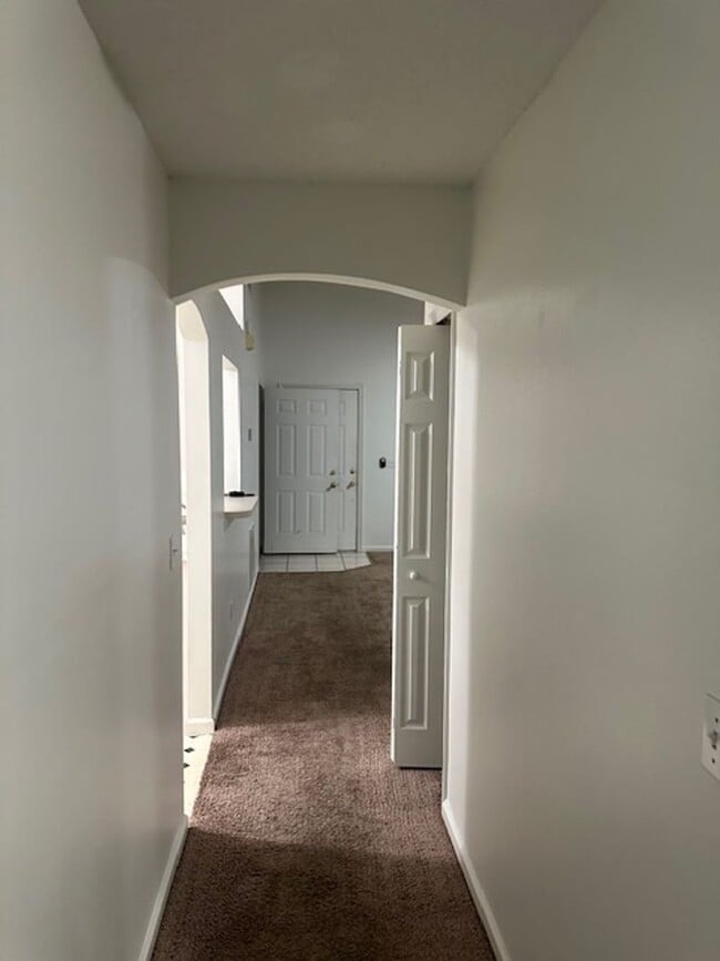 Foto del edificio - 2507 Woods Edge Cir