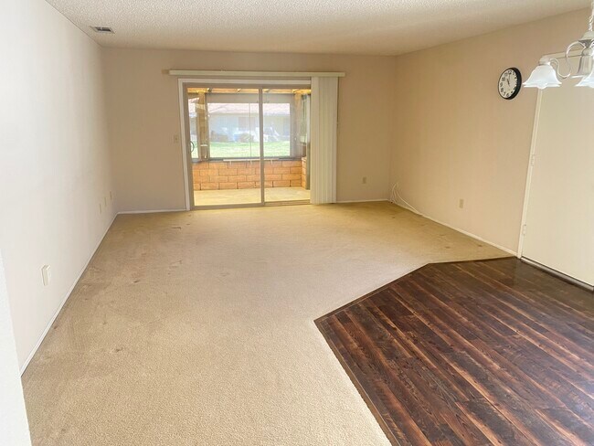 Building Photo - 1318 Bushy Tail Trail