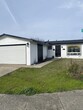 Primary Photo - Beautifully updated 3 bedroom 2 bathroom R...