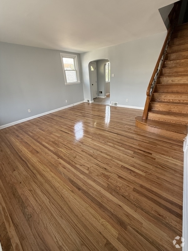 Building Photo - 8204 Woolston Ave