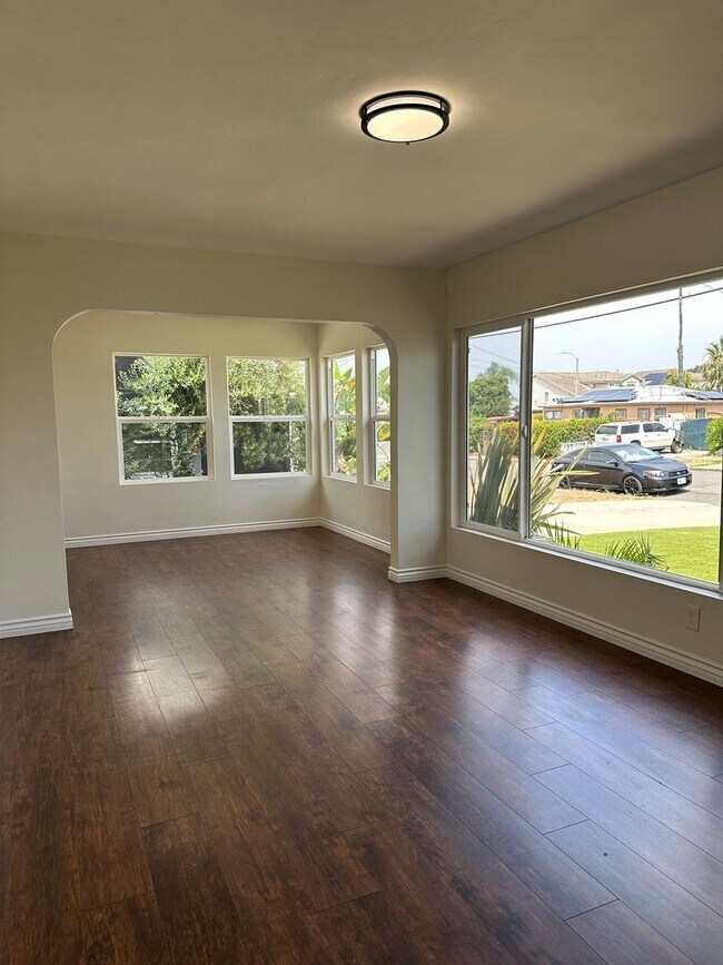 Foto del edificio - Remodeled Single Story Home in N. Chula Vista