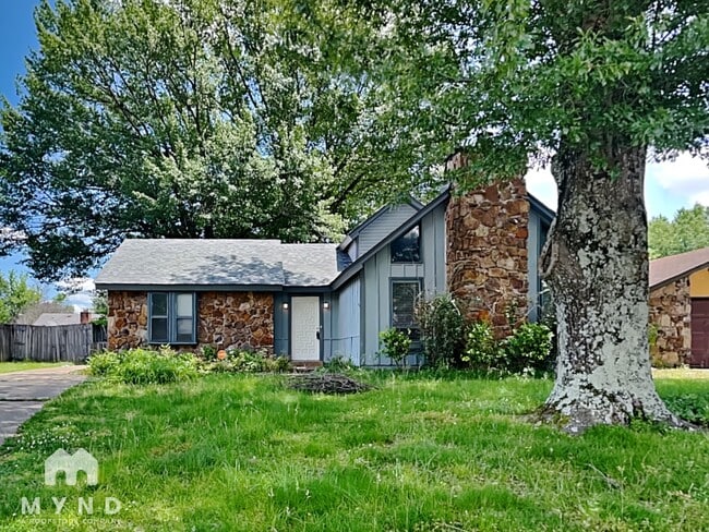 Building Photo - 4512 Crump Rd