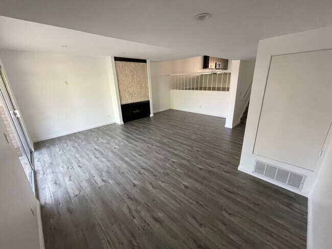 Building Photo - 13219 Fiji Way