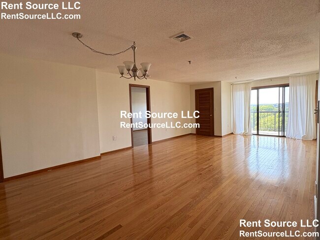 Building Photo - 3920 Mystic Valley Pkwy