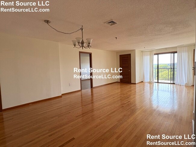 Building Photo - 3920 Mystic Valley Pkwy