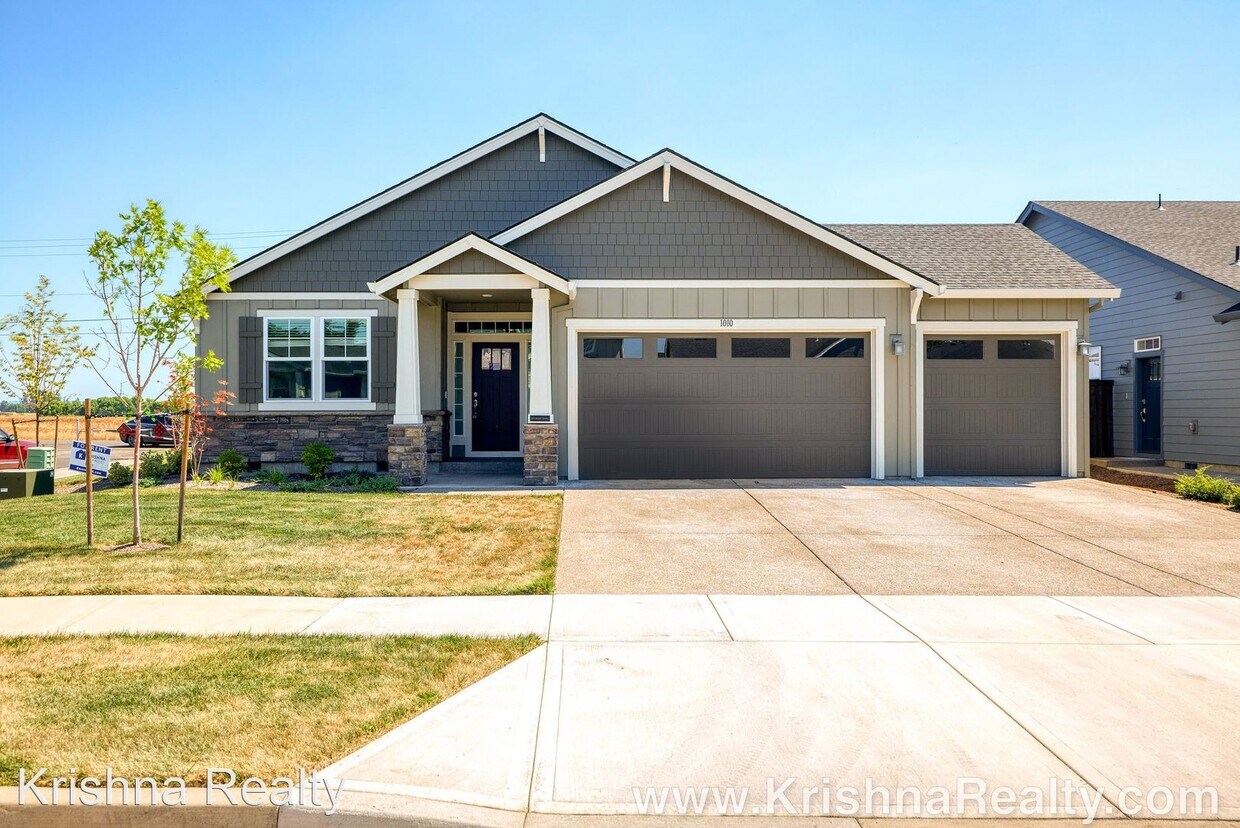 Primary Photo - 4 br, 2 bath House - 1010 South 32nd Ave