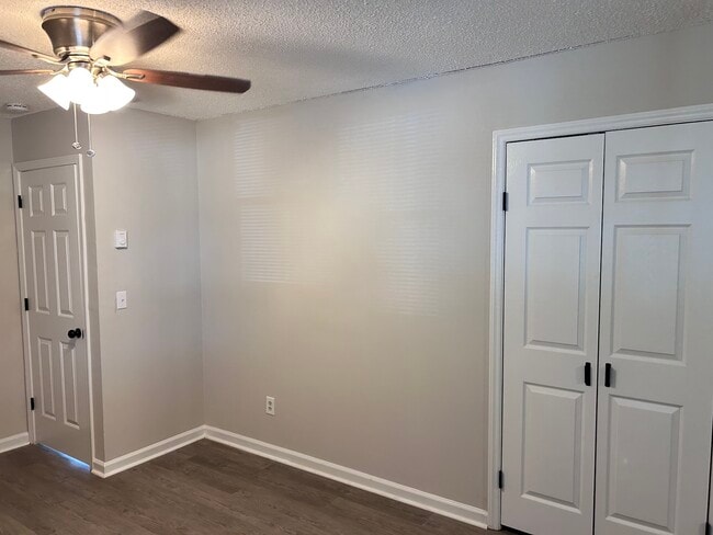 Foto del edificio - 2204 Delta Pl