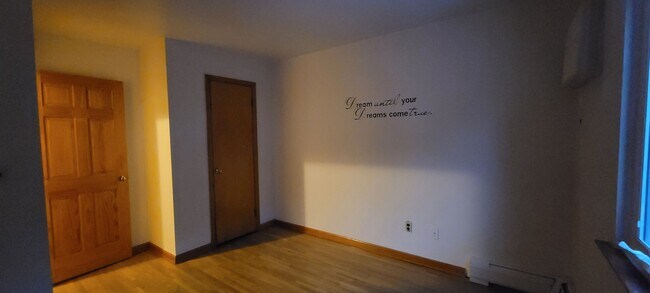 Foto del edificio - 219 Roosevelt St